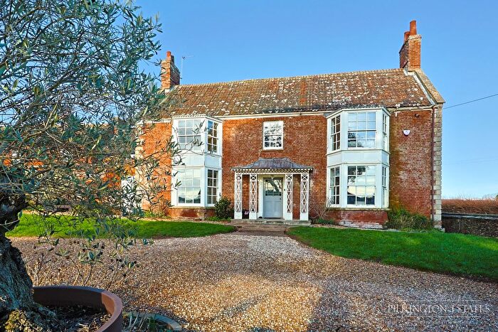 8 Bedroom Link Detached House For Sale In Newton Road, North Petherton, Bridgwater, Somerset, TA6