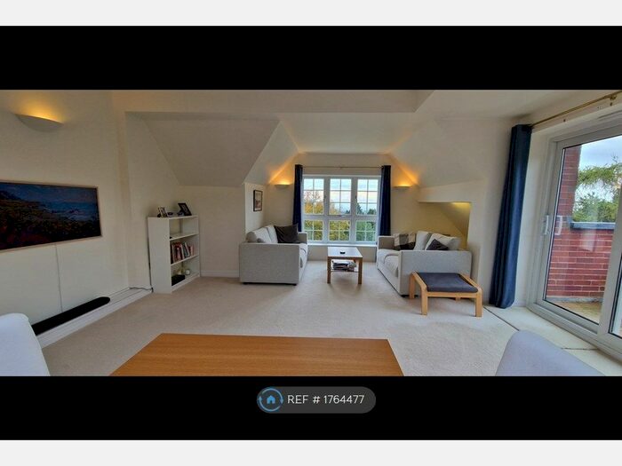 2 Bedroom Flat To Rent In Romsley Hill Grange, Romsley, Halesowen, B62