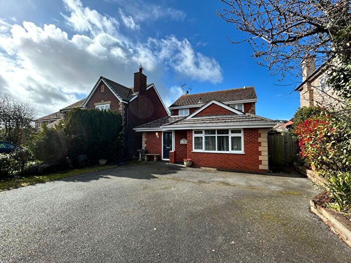 4 Bedroom Detached House For Sale In Charleston Road, Penrhyn Bay, LL30