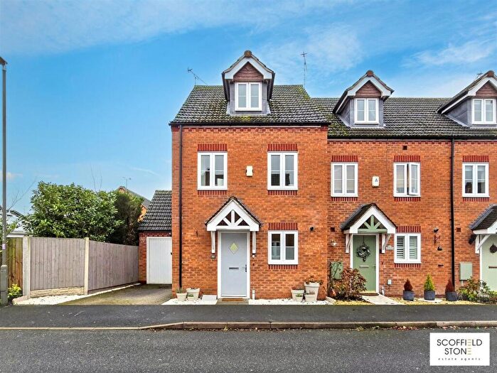 3 Bedroom Semi-Detached House For Sale In Humber Street, Hilton, Derby, DE65