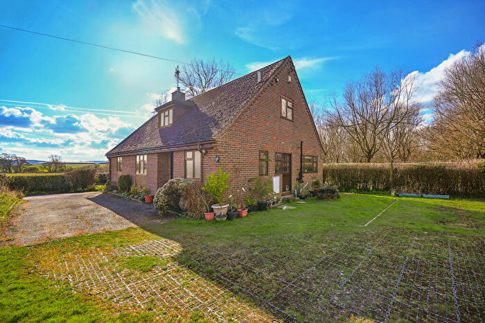 4 Bedroom Detached House For Sale In Under Road, Hailsham, BN27