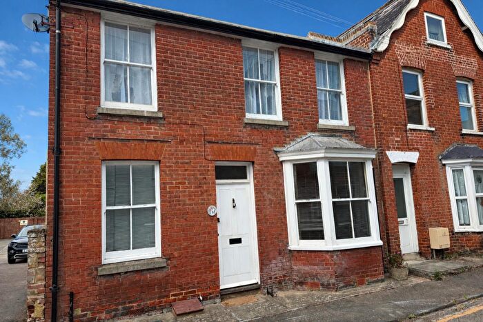2 Bedroom House To Rent In A Albion Place, Canterbury, Kent, CT1