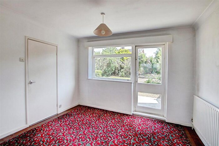 3 Bedroom Detached House For Sale In Hawthorn Crescent, Gilesgate, Durham, DH1