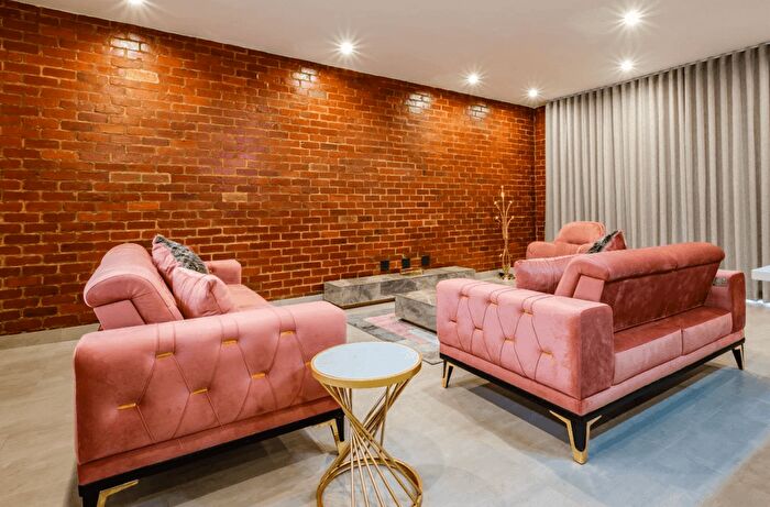 3 Bedroom Flat To Rent In Mount Park Avenue, South Croydon, CR2