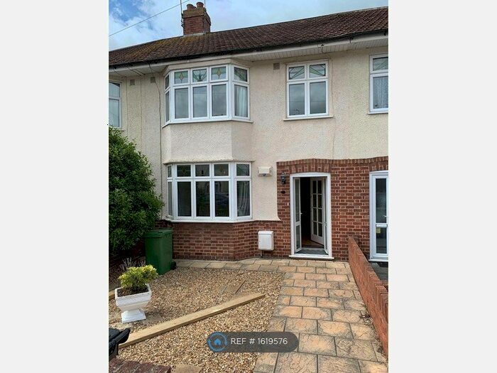 4 Bedroom Terraced House To Rent In Elm Park, Filton, Bristol, BS34