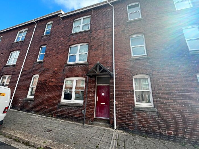 1 Bedroom Flat To Rent In Harvey Avenue, Plymouth, PL4