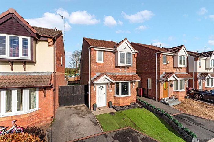 3 Bedroom Detached House For Sale In Newark Close, Liverpool, L36