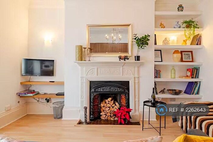 1 Bedroom Flat To Rent In Hencroft Street South, Slough, SL1