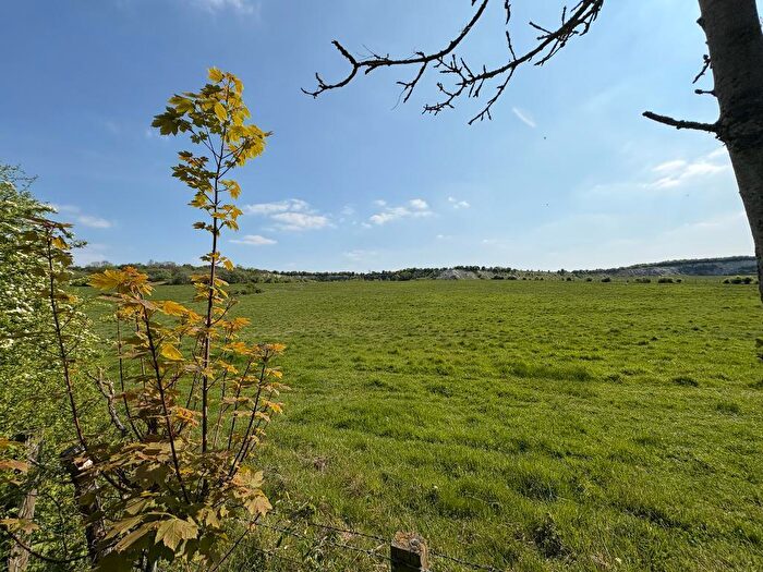 Land For Sale In Sewell Road, Dunstable, Bedfordshire, LU6