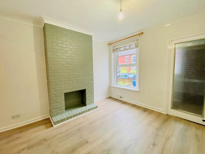 3 Bedroom Terraced House To Rent In St. Olaves Road, NR3