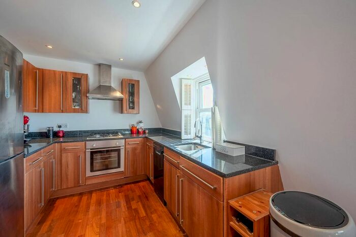 1 Bedroom Flat To Rent In Revelstoke Road, Wimbledon Park, London, SW18