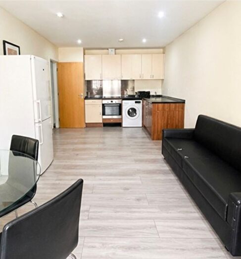 1 Bedroom Flat To Rent In Arboretum Place, Ropeworks, IG11