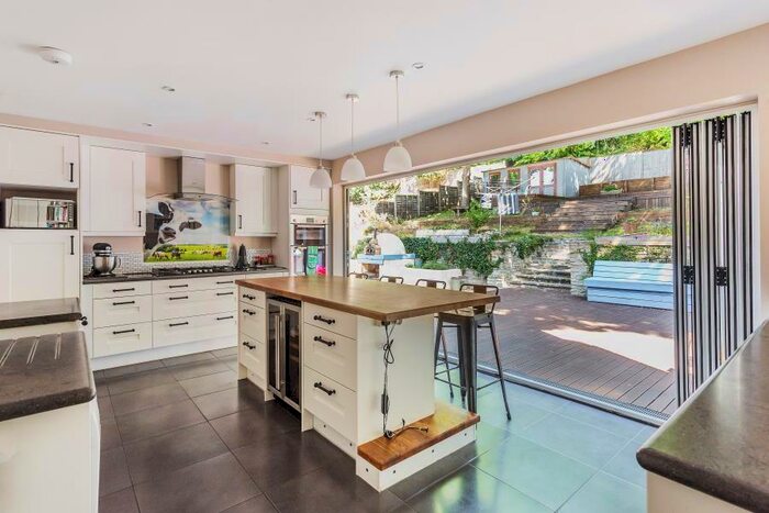 6 Bedroom Detached House To Rent In Woking, Surrey, GU22