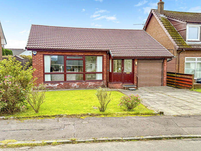 3 Bedroom Bungalow For Sale In Lomond Crescent, Beith, KA15