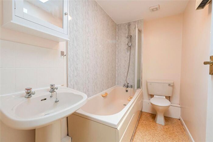 1 Bedroom Maisonette To Rent In Intax Mews, Welholme Road, Grimsby, Ne Lincolnshire, DN32