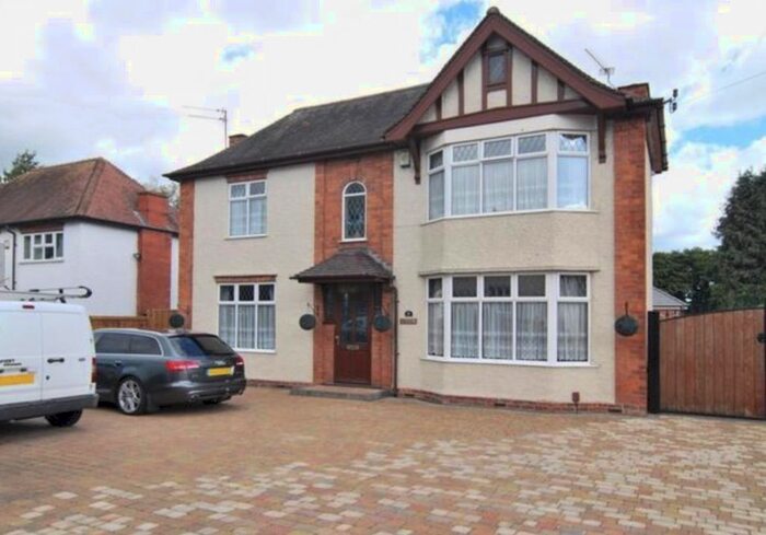 3 Bedroom Detached House To Rent In Kingsholm Road, Gloucester, GL1