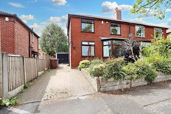 3 Bedroom Semi Detached House For Sale In Polefield Road, Prestwich, M25