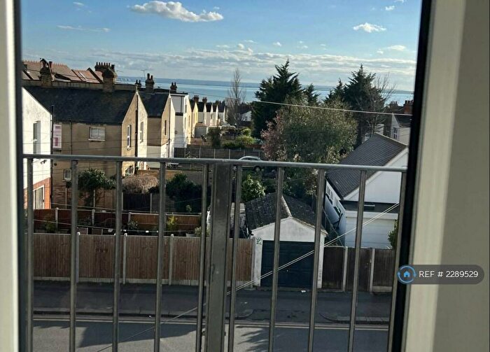 1 Bedroom Flat To Rent In Genesta Road, Westcliff-On-Sea, SS0