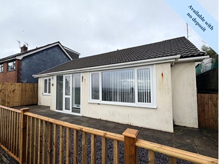 2 Bedroom Bungalow To Rent In Brynmead Close, Tycoch, SA2