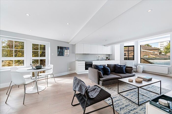 2 Bedroom Flat For Sale In Caxton Road, Caxton Village, Shepherd's Bush, W12
