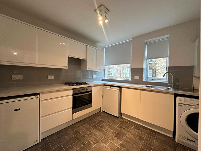 2 Bedroom Apartment To Rent In Saltwood Grove, London, SE17