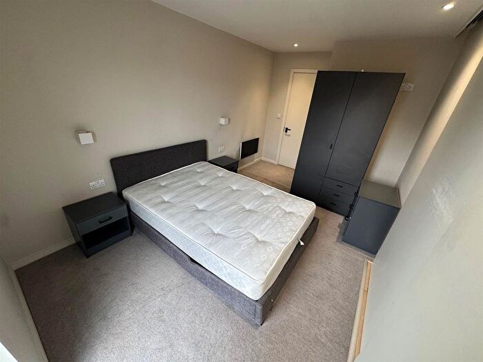 2 Bedroom Flat To Rent In City Gardens B, Spinners Way, Manchester, M15
