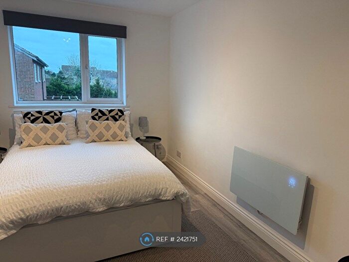 1 Bedroom Semi-Detached House To Rent In Alburgh Close, Bedford, MK42
