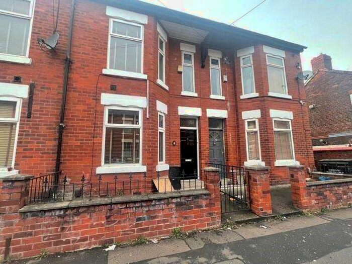 5 Bedroom Property To Rent In Standish Road, Fallowfield, Manchester, M14
