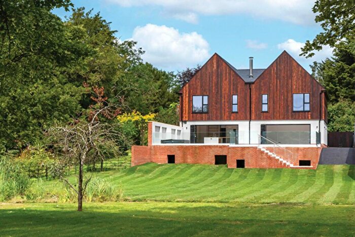 5 Bedroom Detached House For Sale In Balfour House, Burcot, OX14