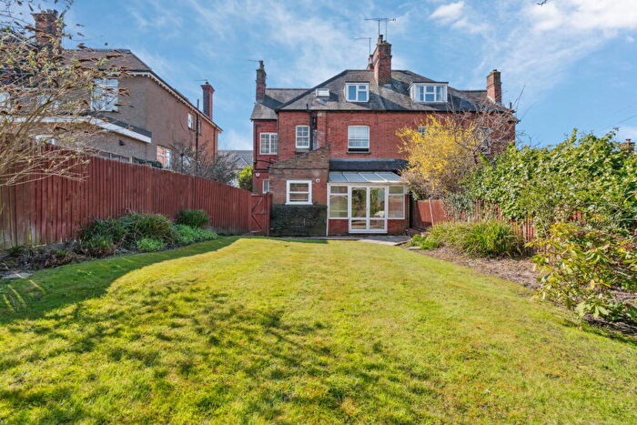 2 Bedroom Flat For Sale In Highfield Road, Northwood, HA6