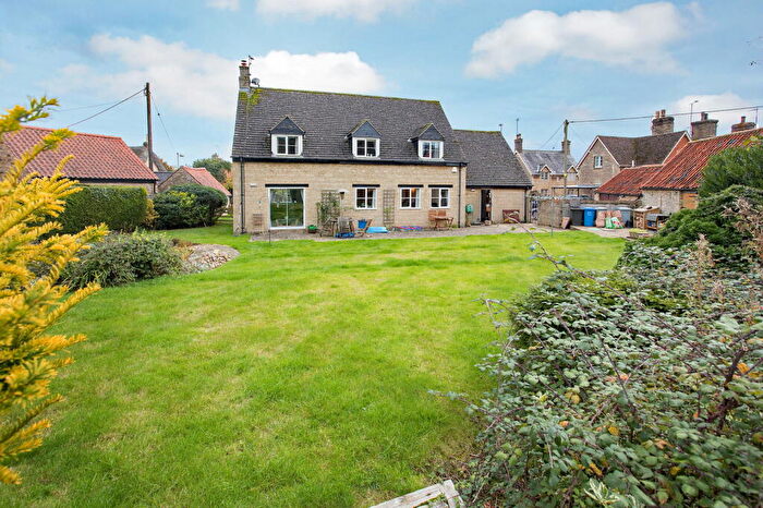 4 Bedroom Detached House For Sale In Yew Tree Farm House, Little Oakley, Northamptonshire, NN18
