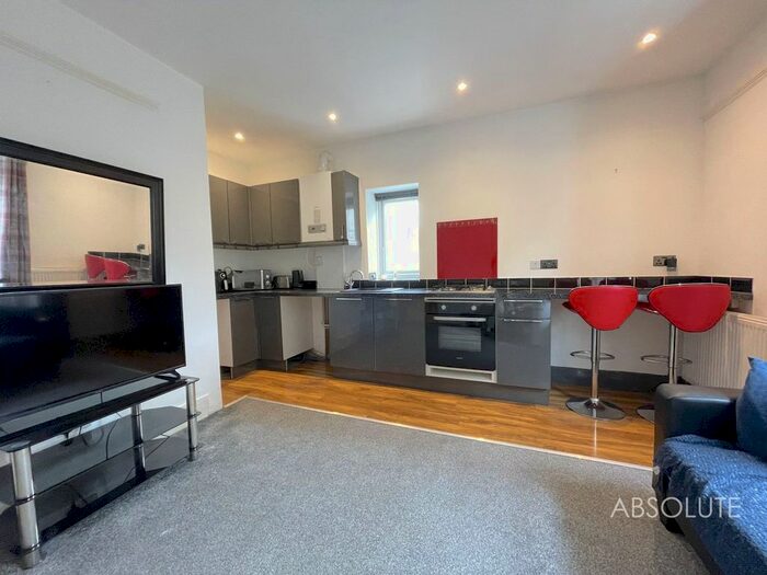1 Bedroom Flat To Rent In Higher Erith Road, Mount Vernon Higher Erith Road, TQ1