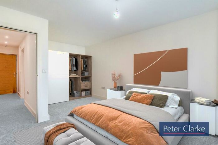 1 Bedroom Apartment For Sale In Brandon Place, Brandon Parade, Leamington Spa, CV32