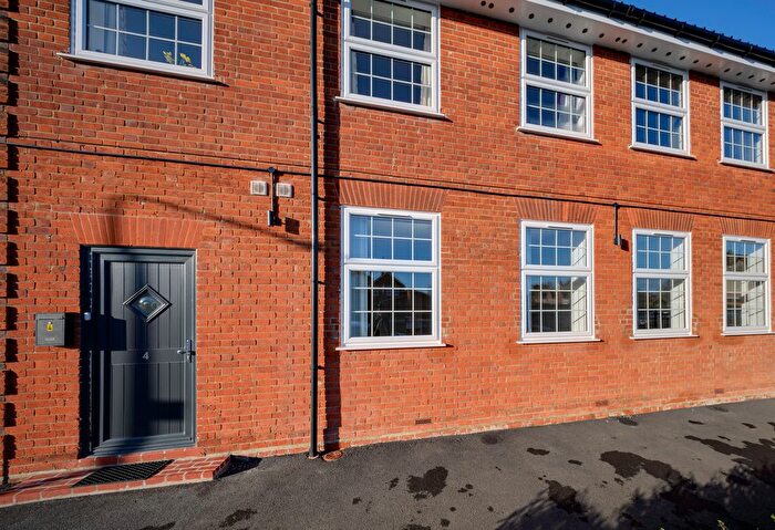 2 Bedroom Flat To Rent In Beacon House, High Road West, Felixstowe, IP11