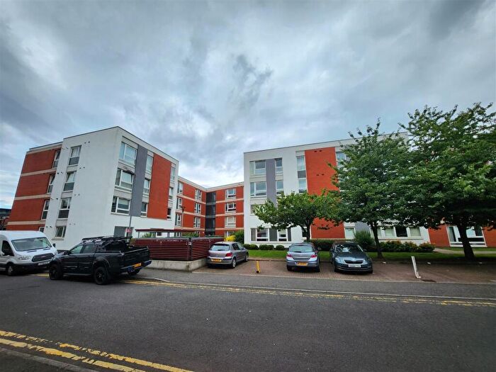 2 Bedroom Flat To Rent In Hanson Park Dennistoun, Glasgow, G31