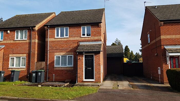 3 Bedroom Detached House To Rent In Harborough Way, Rushden, NN10