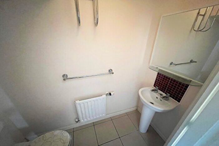 4 Bedroom Property To Rent In Over Drive, Bristol, BS34
