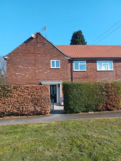 2 Bedroom Flat To Rent In Willenhall Road, Manchester, M23