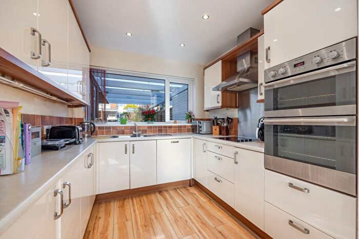 3 Bedroom Town House For Sale In Asheldon Road, Wellswood, Torquay, Devon, TQ1