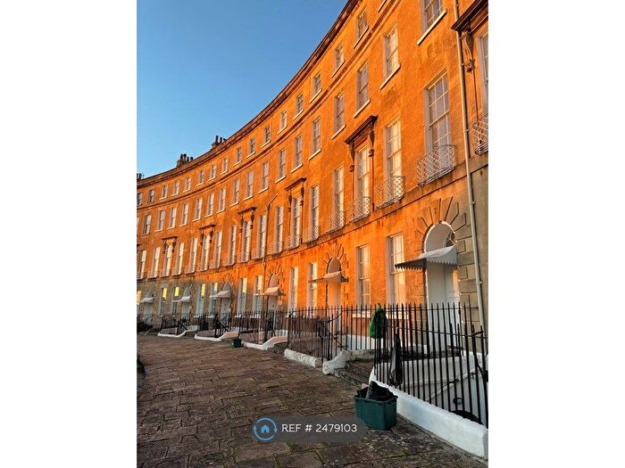 2 Bedroom Flat To Rent In Cavendish Crescent, Bath, BA1