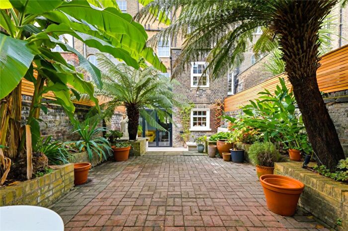 4 Bedroom Terraced House For Sale In Mornington Terrace, Camden Town, London, NW1