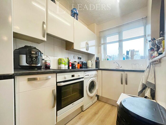 1 Bedroom End Of Terrace House To Rent In Blackswan Close, Pease Pottage, RH11