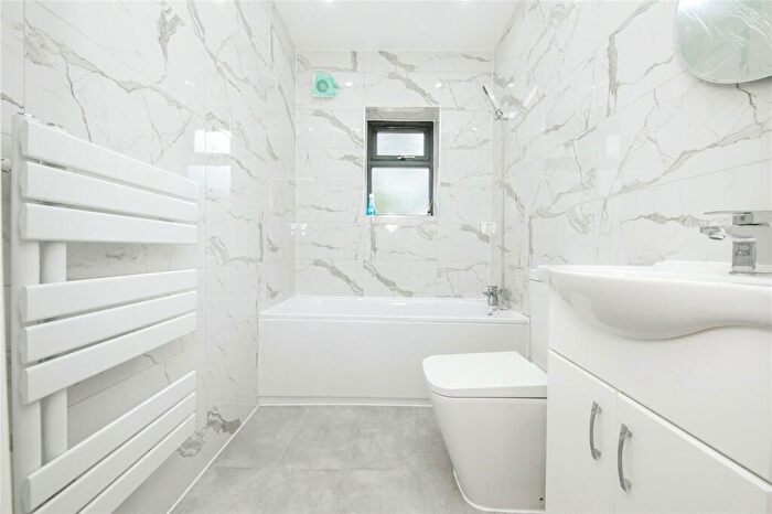 3 Bedroom Bungalow For Sale In Berechurch Road, Colchester, Essex, CO2