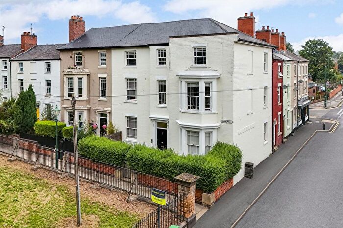 6 Bedroom Semi-Detached House For Sale In Promenade, Nottingham, NG3