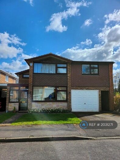 4 Bedroom Detached House To Rent In Brookfield Avenue, Loughborough, LE11