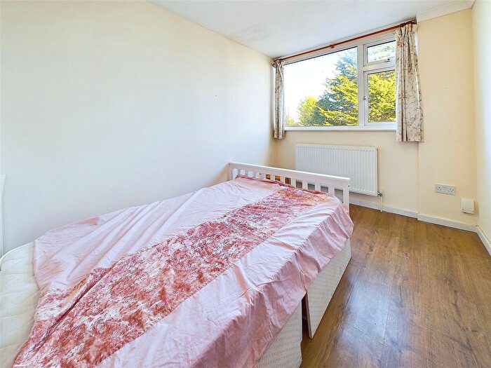 5 Bedroom Semi-Detached House To Rent In Ashdale Close, Whitton, Twickenham, TW2