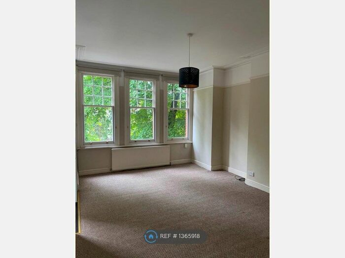 2 Bedroom Flat To Rent In Grange Road, London, W4