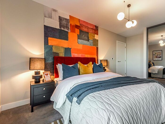 2 Bedroom Flat For Sale In Newmarket Road, Teversham, Cambridge, CB5