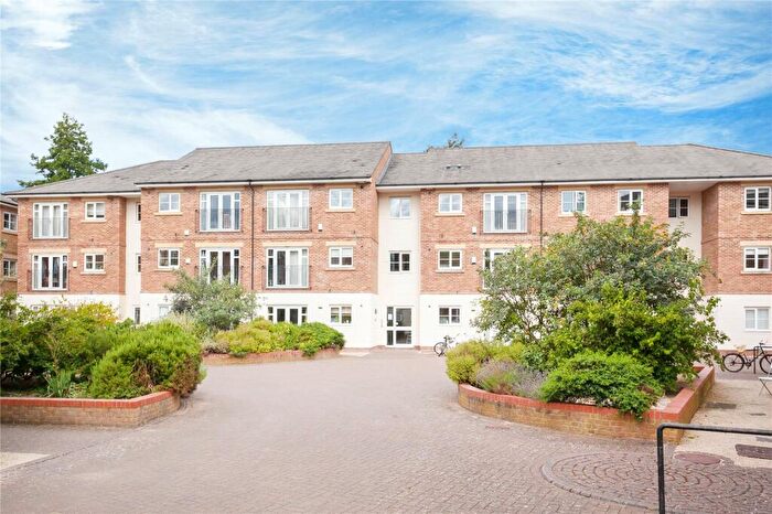 2 Bedroom Flat To Rent In Grandpont Place, Long Ford Close, Oxford, OX1