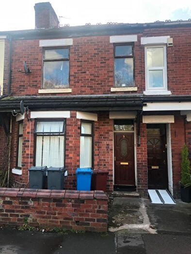 1 Bedroom Flat To Rent In Station Road, M8